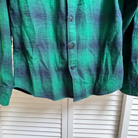 Gap Sz XS Mens Flannel NWT - Picture 5 of 6